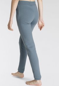 Vivance Jogginghose - blau