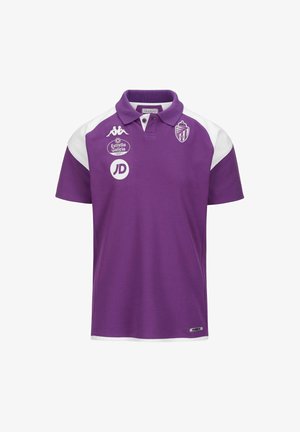 Polo shirt violet avec des accents blancs, col à deux boutons, logo brodé et motifs imprimés. Tissu lisse avec une coupe classique.