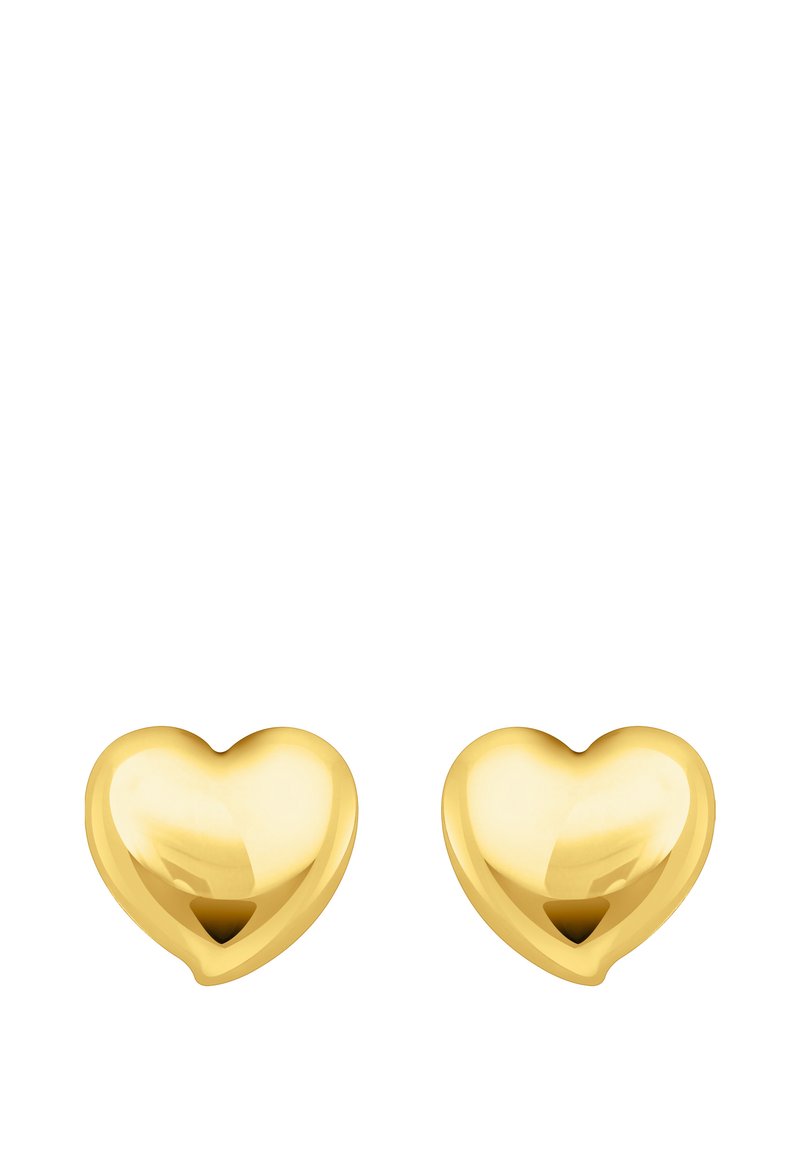 Ein Paar polierte, herzförmige Ohrstecker aus Gold auf einem weißen Hintergrund.