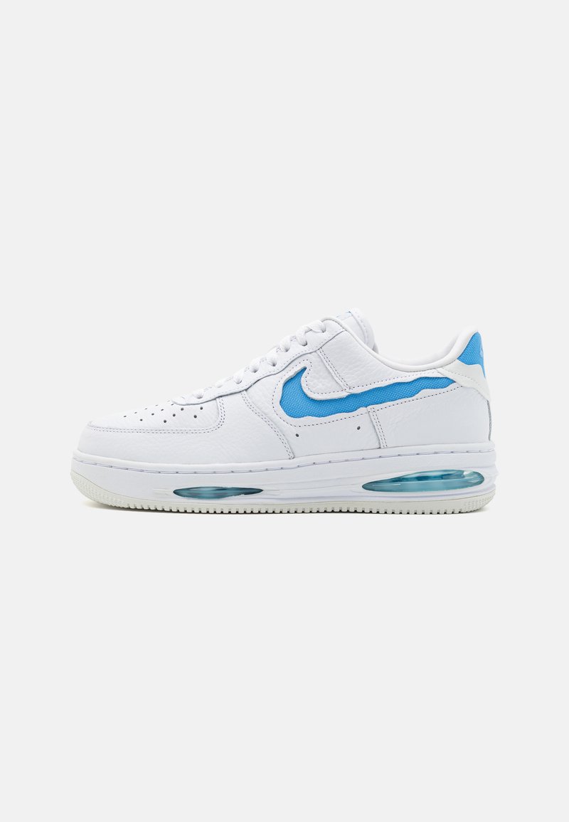 Nike Sportswear - AIR FORCE 1 EVO - Sneakers basse - white/university blue/summit white, Ingrandire