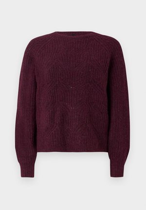 Pull bordeaux avec un motif tricoté texturé, col rond et manches longues avec des poignets côtelés. Matière douce avec une coupe décontractée.
