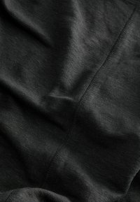 Next CREW NECK SHORT SLEEVE PETITE - Lihtne T-särk - black