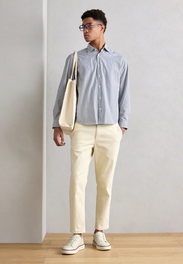 U ZACKERTY - Trainers2