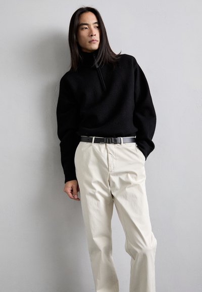 J.LINDEBERG LOIS CLOUD PANTS - Auduma bikses - moonbeam
