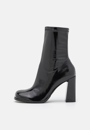 Stövletter - black