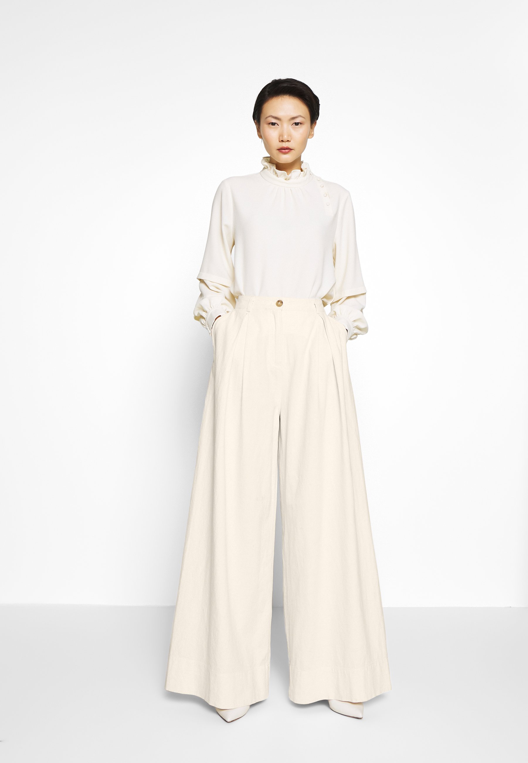 ABBY PANTS Bukse cream ABBY PANTS Bukse cream