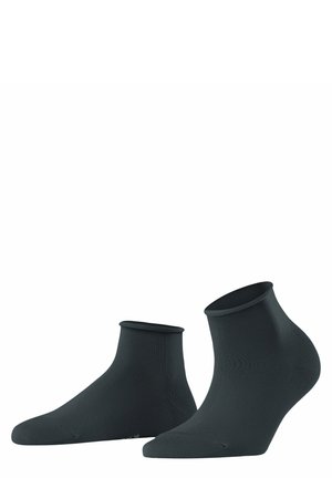 Calzini neri alla caviglia realizzati in materiale elastico. Texture liscia, design a taglio basso, con punta e tallone rinforzati. Adatti per un abbigliamento casual.