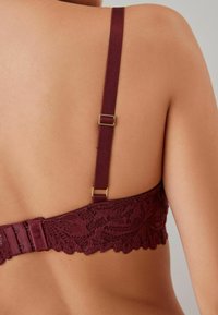 Next COMFORT PLUNGE - Grudnjak sa žicom - plum purple