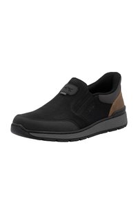 Zapato negro sin cordones con parte superior de cuero texturizado, acentos marrones, paneles laterales elásticos y suela de goma gris. Presenta un logotipo en el costado.