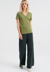 WE Fashion T-shirt basique - green