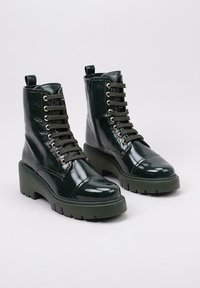 Unisa JULIET PCR - Botines con cordones - green