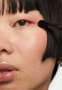 KIKO Milano HIGH PIGMENT EYESHADOW - Øyenskygge - matte strawberry