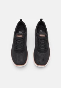 Skechers Wide Fit FLEX APPEAL 4.0 - Tenisky - black/rose gold