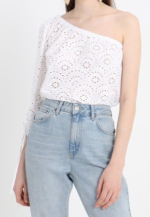 Blouse - white