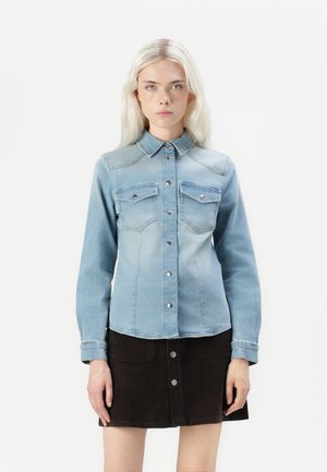 JDY JDYMOON SHIRT - Košilová halenka  - medium blue denim