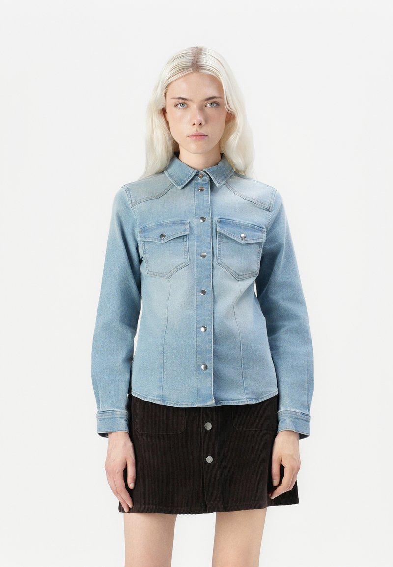 JDY JDYMOON SHIRT - Pogājama blūze - medium blue denim