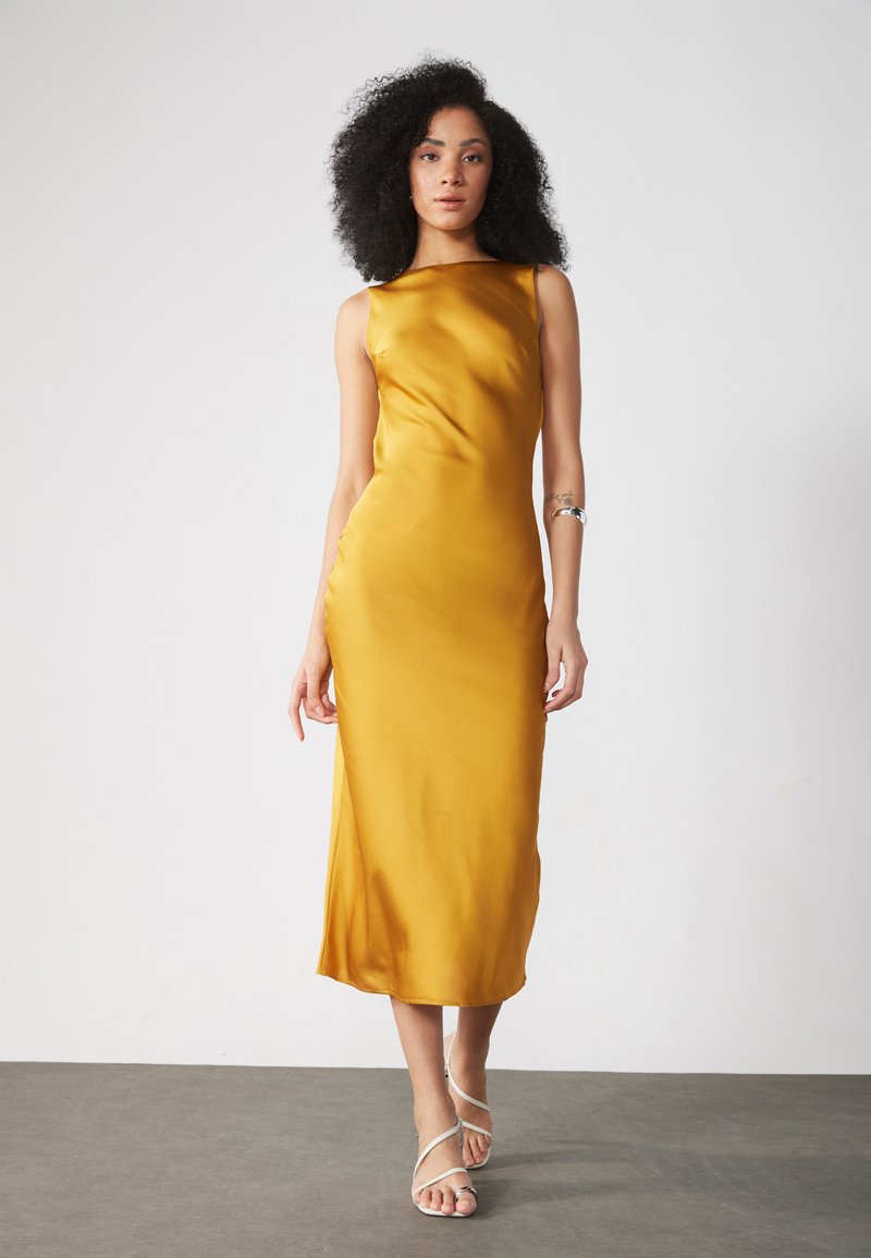 sachin and babi light blue dress Mustard Yellow Dress With Tie-Up by Stephany at Pernia's Pop Up Shop 2026 main image 1