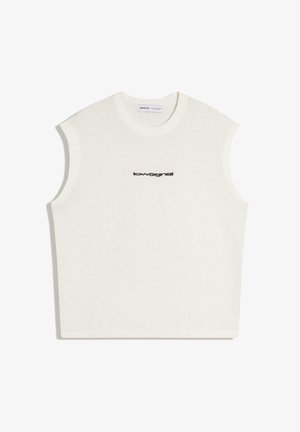 Top alb tricotat fără mâneci, cu decolteu rotund și text mic negru "lowsignal" centrat pe piept.