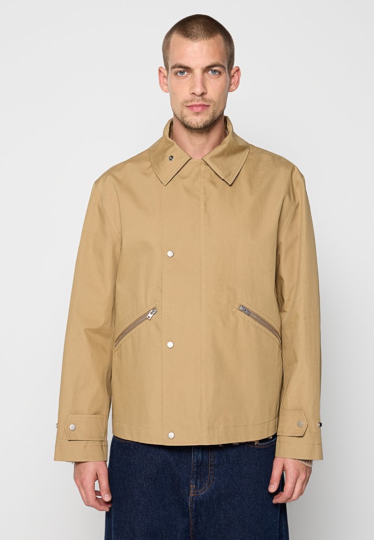 closed Lichte jas beige