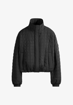 OYSHO, SHORT FELLEX® AEROGEL PADDED JACKET - Veste mi-saison - black