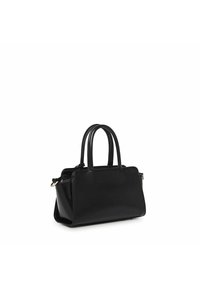Borsa a mano in pelle nera con due manici, forma rettangolare e texture liscia. Presenta dettagli dorati e una tracolla removibile.