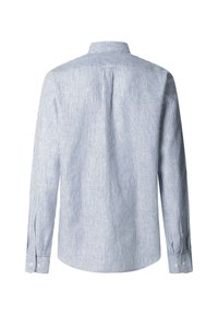 Camicia da uomo a maniche lunghe con bottoni, a righe verticali blu e bianche, vista da dietro, con colletto e polsini abbottonati.