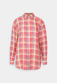 Červená kostkovaná košile s odstíny žluté a modré, s knoflíkovým límečkem, dlouhými rukávy a uvolněným střihem se zakřiveným lemem.