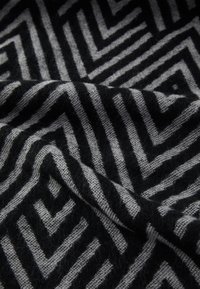 Vero Moda VMFONDA SCARF - Sjal / Tørklæder - black