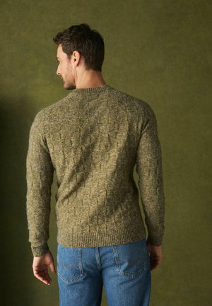 Next, - Sweter