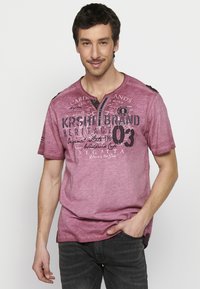 Koroshi SHORT SLEEVE - Marškinėliai su spaudiniu - granate   maroon