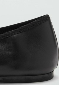 Mango Balerínky - black