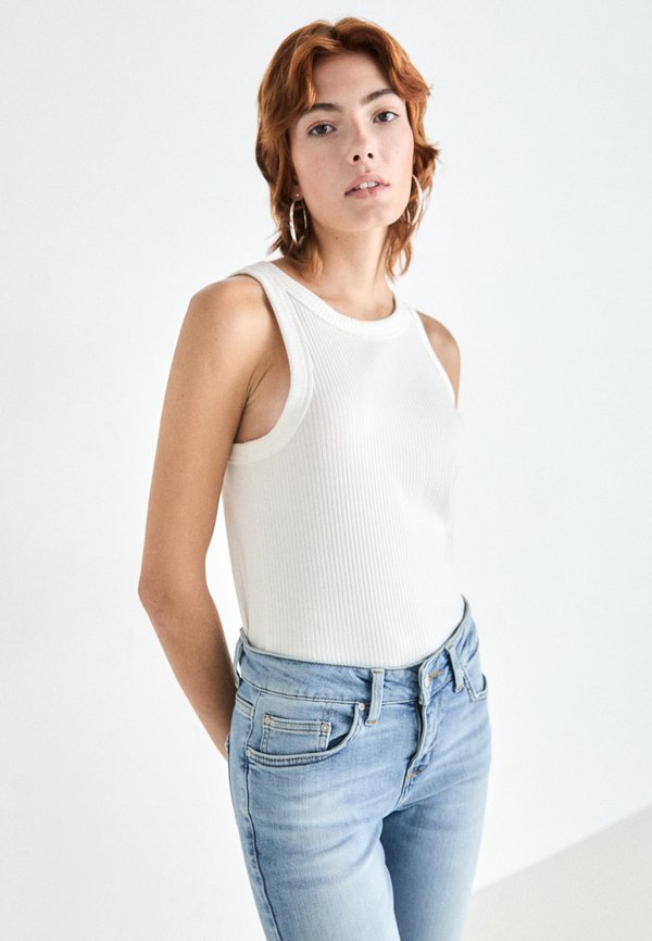 FALLON MID RISE - Slim fit jeans - benitta wash2