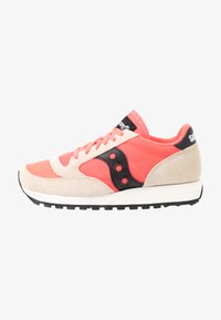 Unselected, vizicoral/white/black