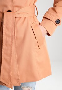 Vero Moda Petite Prochowiec