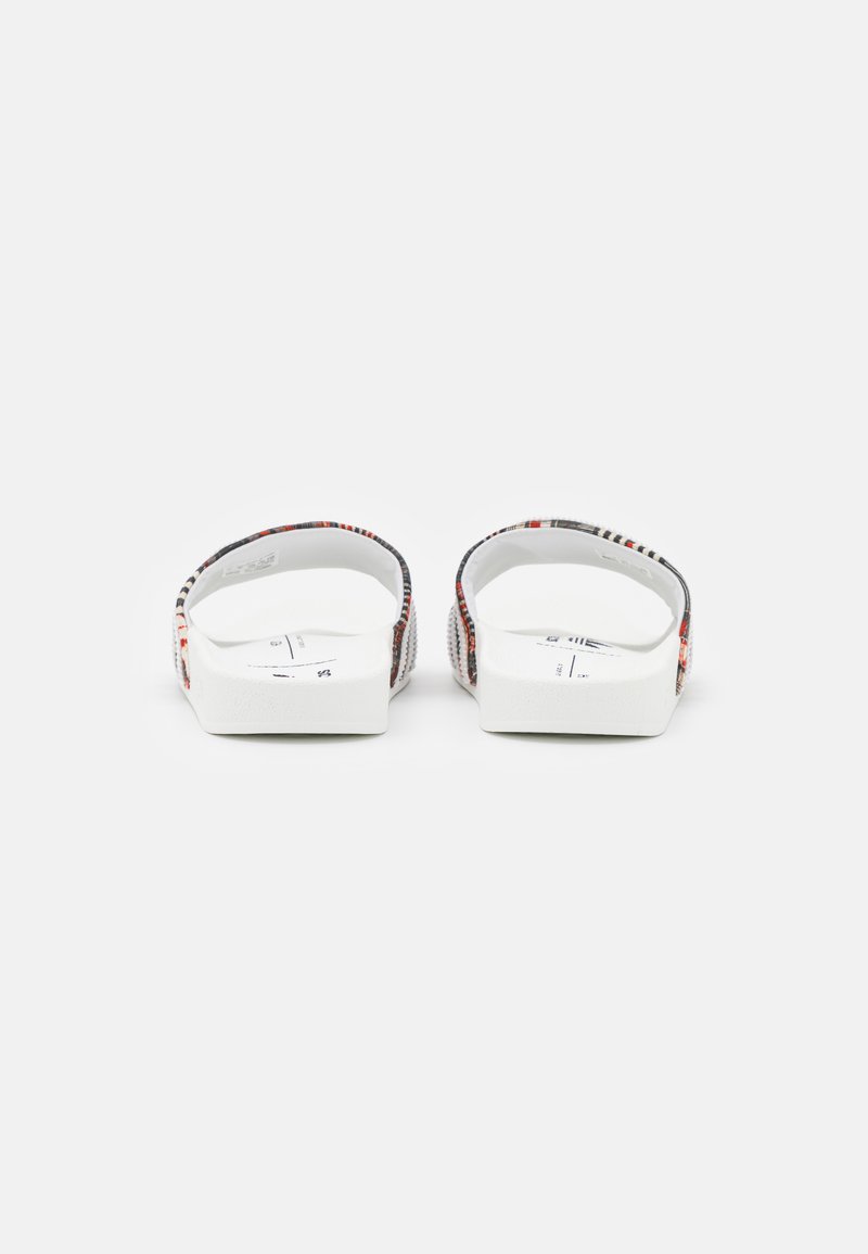 adidas Originals ADILETTE - Pantofle - footwear white/core black