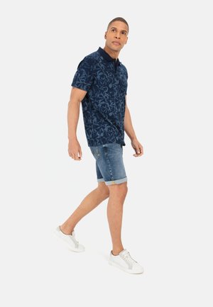 POCKET HERREN - Jeansshort - indigo