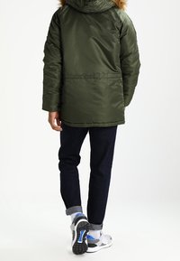 Alpha Industries Vinterkappa /-rock - dark green