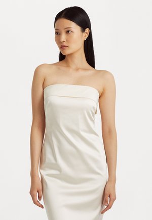 SHADINE STRAPLESS DRESS - Koktailové šaty/večierkové šaty - mascarpone cream