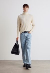 Tommy Hilfiger STRUCTURE ROLL NECK - Svetr - heathered oatmilk