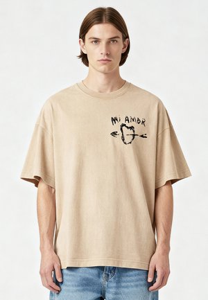 UNISEX HEAVYWEIGHT   - T-shirt print - washed beige