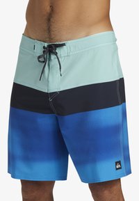 Quiksilver SURFSILK PANEL 18 - Plavecké šortky - light blue