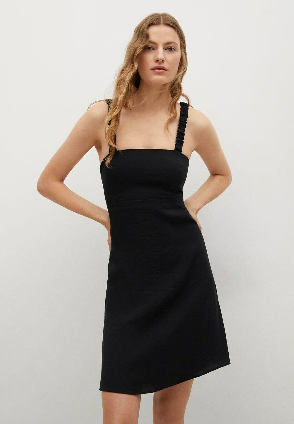 Mango Robe D Ete Zwart Noir Zalando Fr