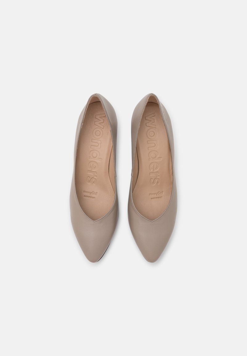Damen Klassische Pumps | WONDERS Pumps kaiser kanguro/taupe - EA69731 Damen Klassische Pumps | WONDERS Pumps kaiser kanguro/taupe - EA69731