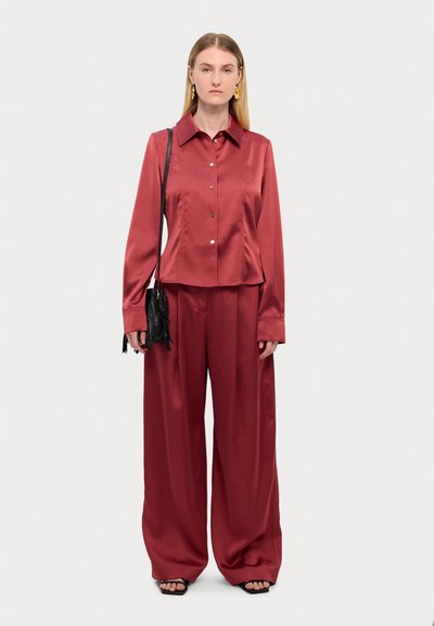 Stine Goya Blouse - raspberry