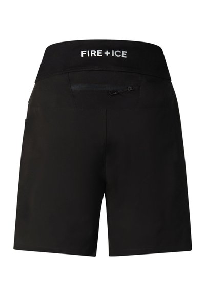 Schwarze sportliche Shorts mit Reißverschlusstasche am hinteren Bund und "FIRE + ICE" Logo über der Tasche gedruckt.