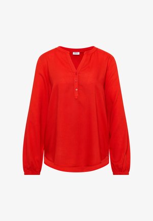 Rode blouse met lange mouwen en V-hals, voorzien van een knoopsluiting en geplooide manchetten. Gemaakt van een gladde stof met een losvallend ontwerp.