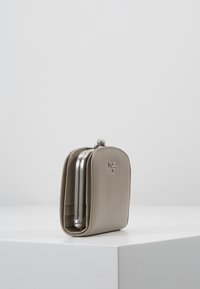 Picard BINGO - Wallet - stone