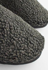 Next BORG - Lahtised kingad - grey