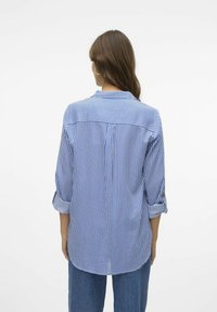 Vero Moda VMBUMPY L/S NEW NOOS - Hemdbluse - surf the web