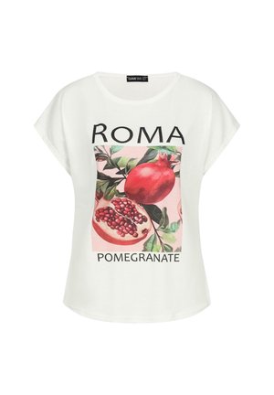 Weißes T-Shirt mit kurzen Ärmeln, das eine Grafik eines Granatapfels und von Blättern zeigt, mit schwarzem Text, der "ROMA" und "POMEGRANATE" liest.